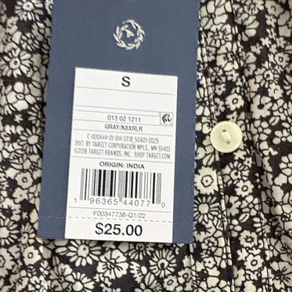 Universal Thread Black and White Floral Blouse ( 100% cotton) - Picture 2 of 6